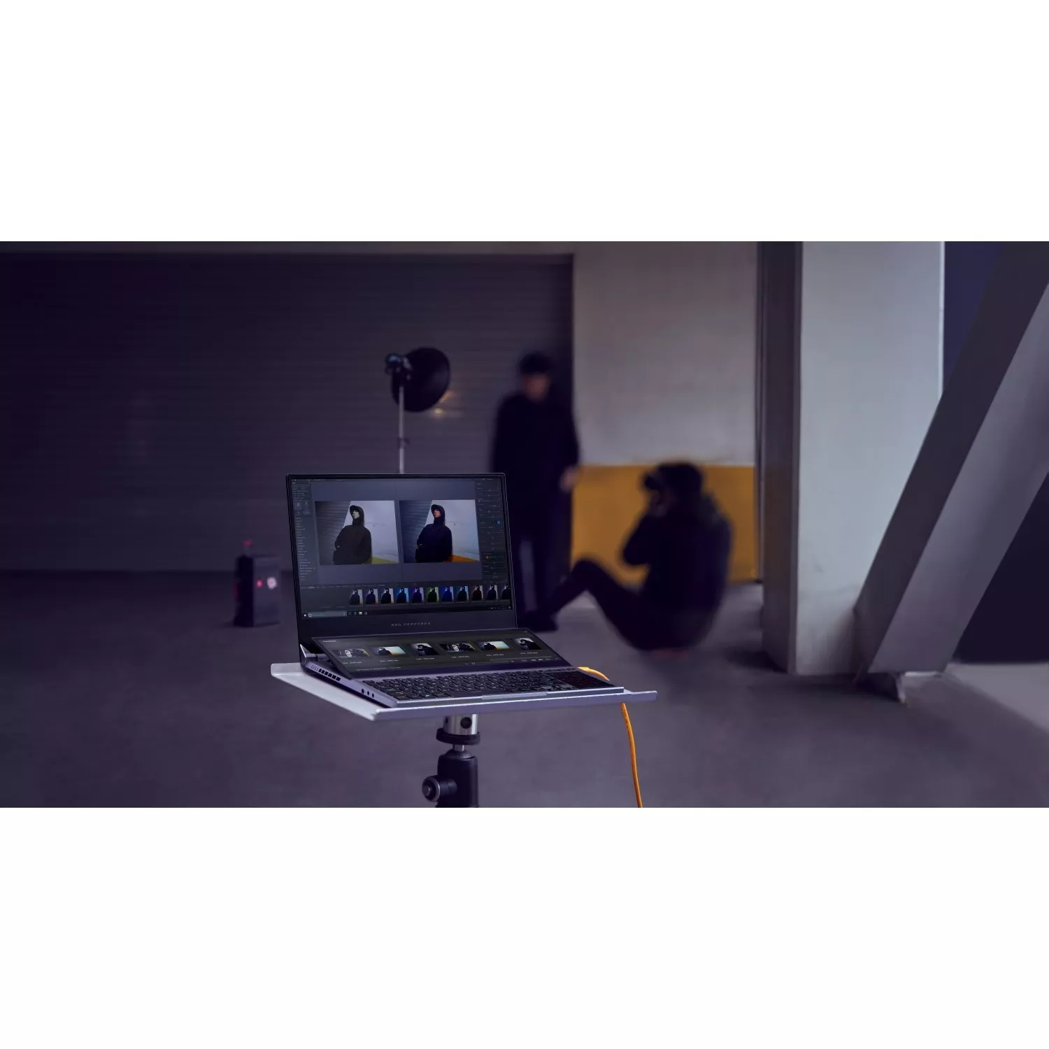 Asus ROG Zephyrus Duo 15 GX550LWS (GX550LWS-HF096T)