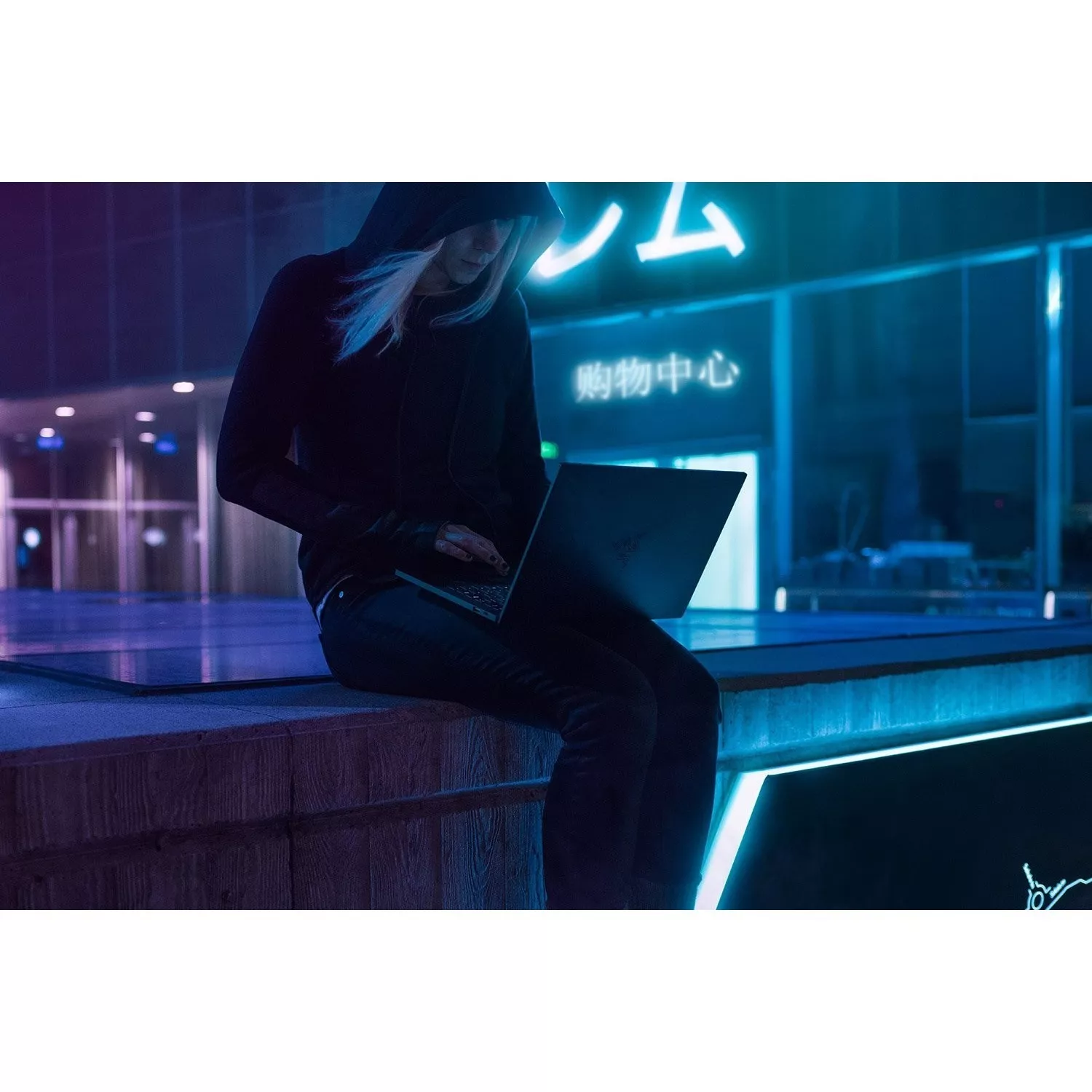 Razer Blade Stealth 13 2021 (RZ09-03272E12-R3E1)