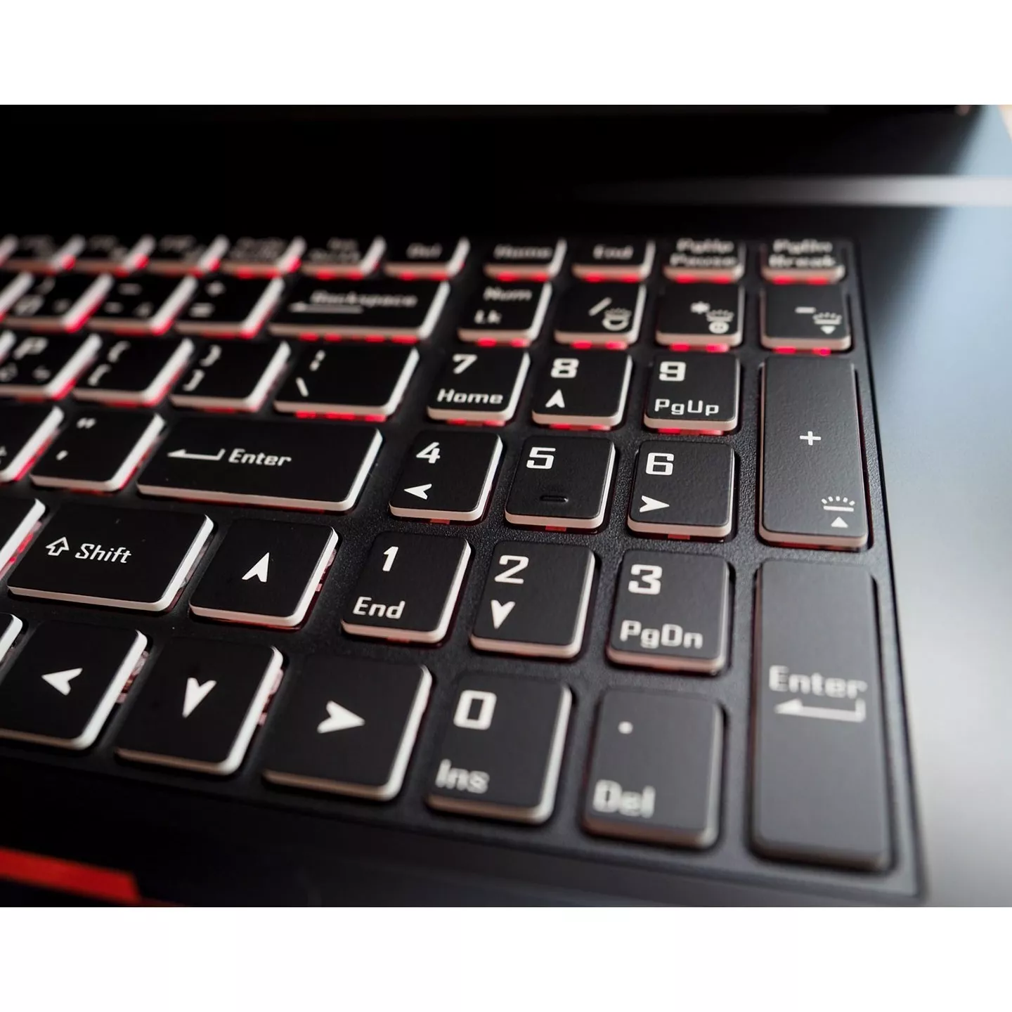 Gigabyte 15 SB-7US1130SH