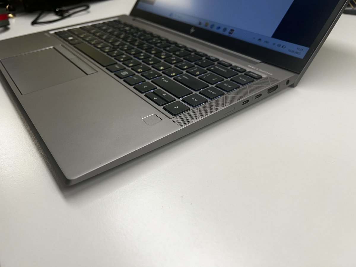 HP ZBook Firefly 14 G7 (14G7 8VK82AVV2)