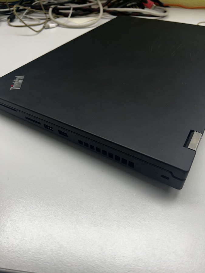 Lenovo ThinkPad P17 Gen 1 (P17 G1 20SN000YRT)